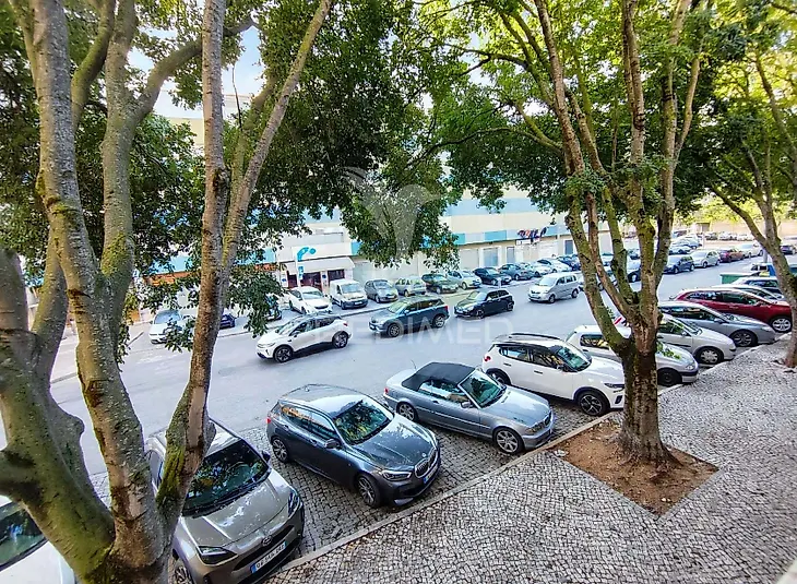 main-listing-picture-0