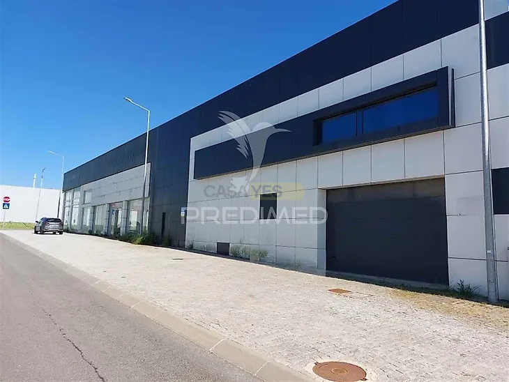 main-listing-picture-0