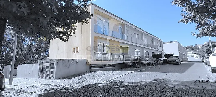 main-listing-picture-0
