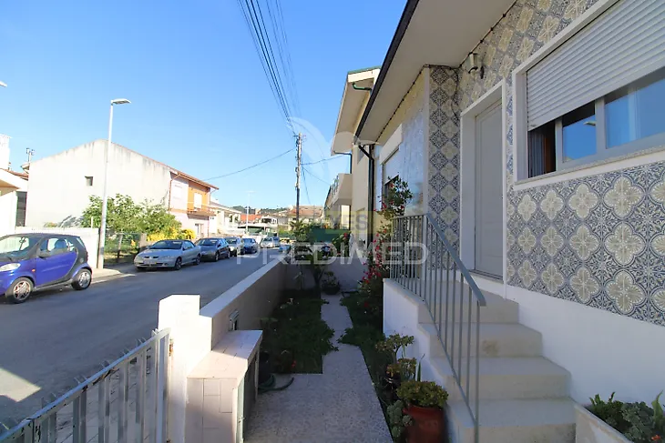 main-listing-picture-0