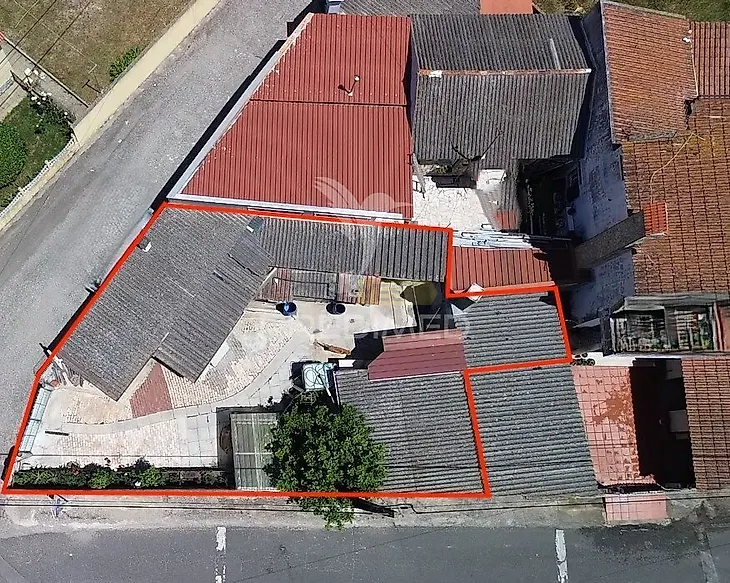 main-listing-picture-0