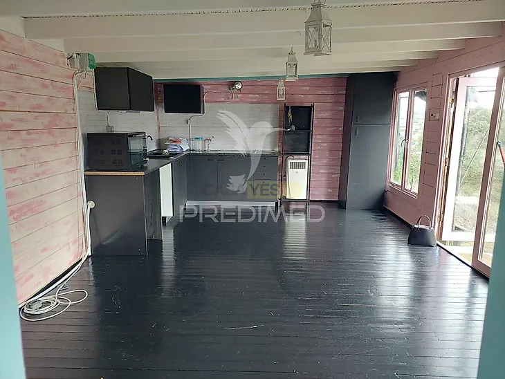 main-listing-picture-0