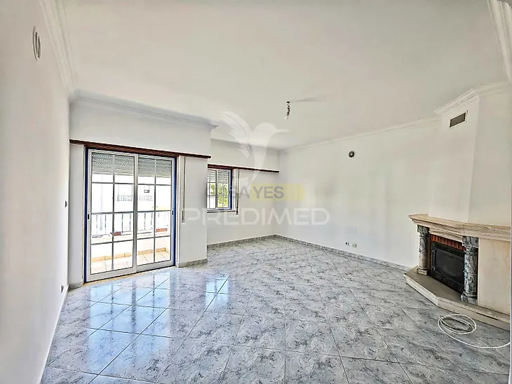 main-listing-picture-0