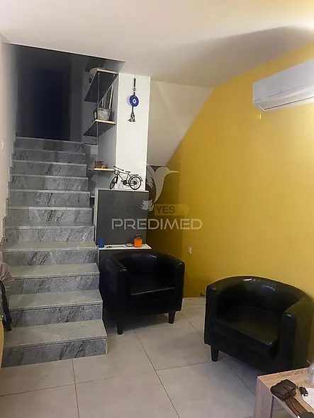 main-listing-picture-0