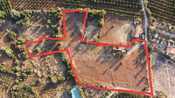 main-listing-picture-0