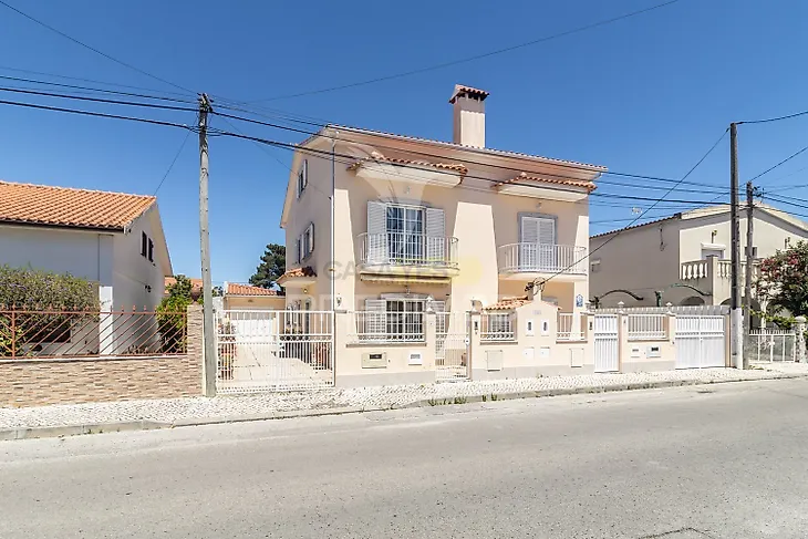 main-listing-picture-0