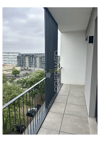 main-listing-picture-0