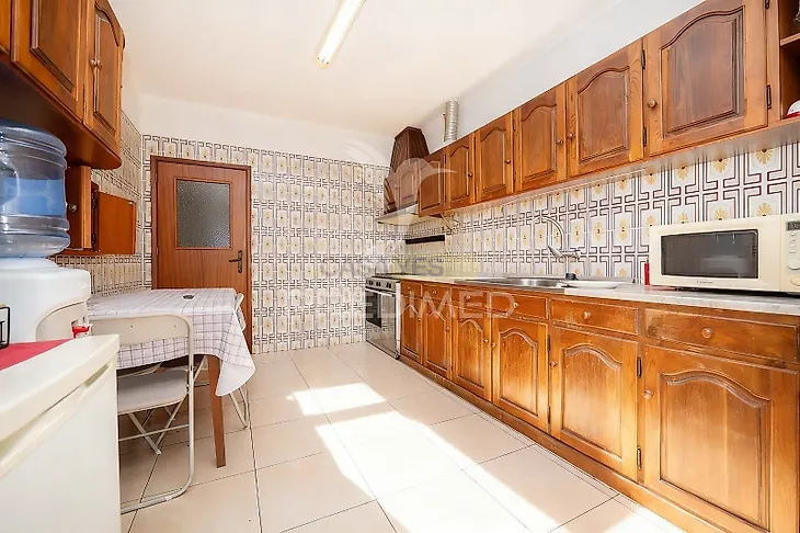 main-listing-picture-0
