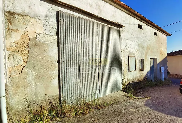 main-listing-picture-0