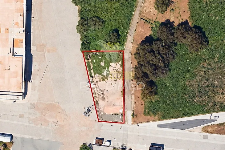 main-listing-picture-0