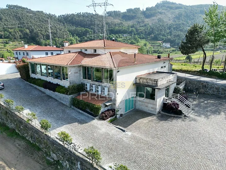 main-listing-picture-0