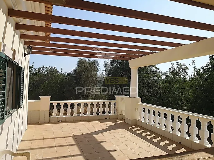 main-listing-picture-0
