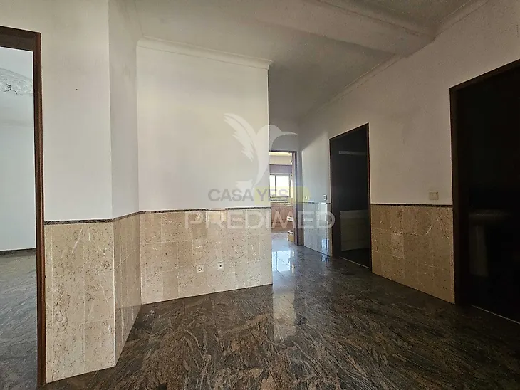 main-listing-picture-0