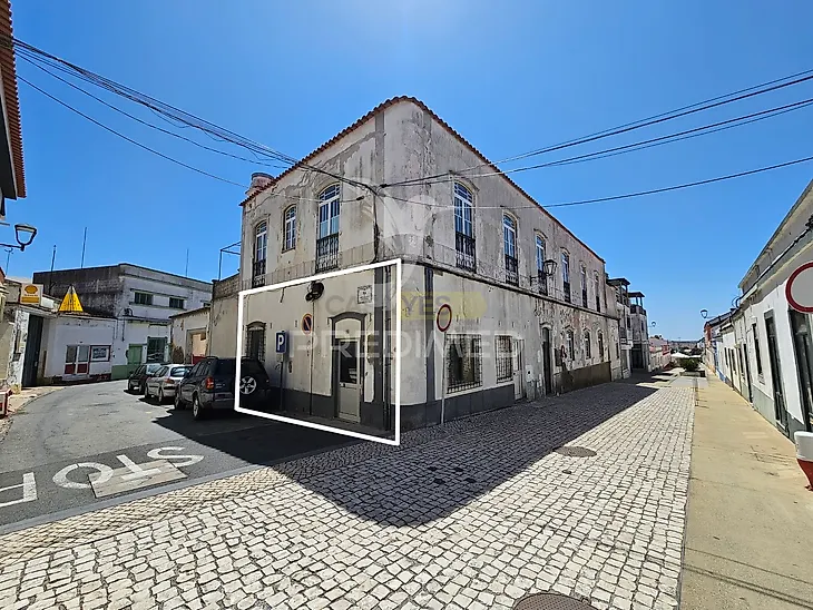 main-listing-picture-0