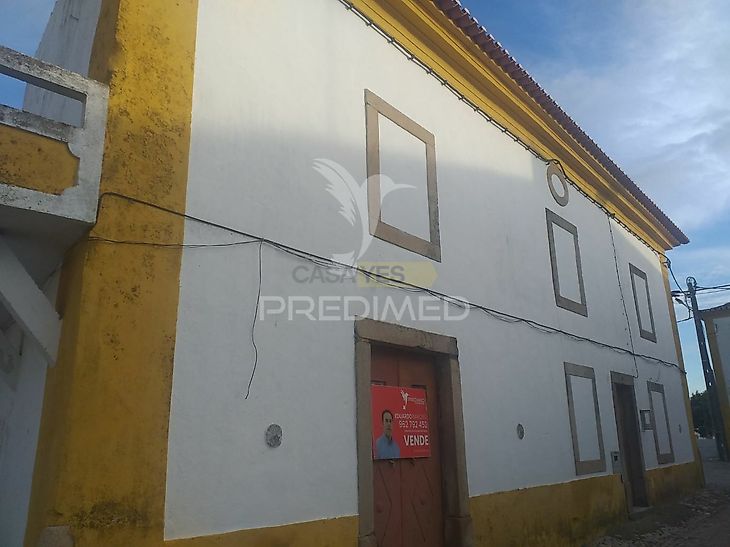 main-listing-picture-0