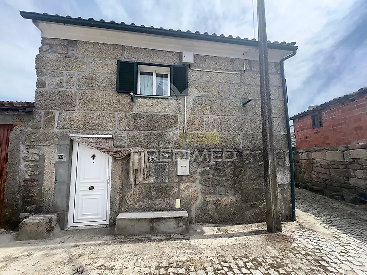main-listing-picture-0