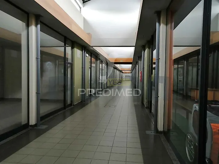 main-listing-picture-0