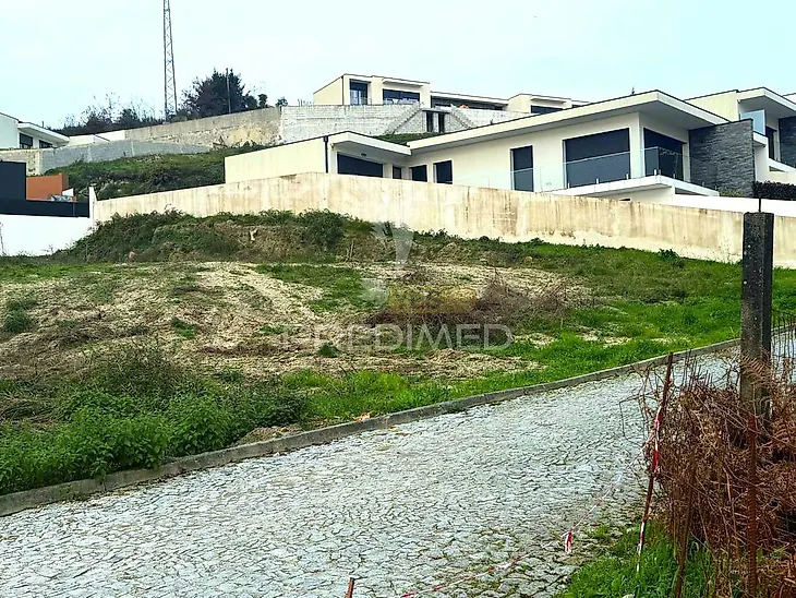 main-listing-picture-0