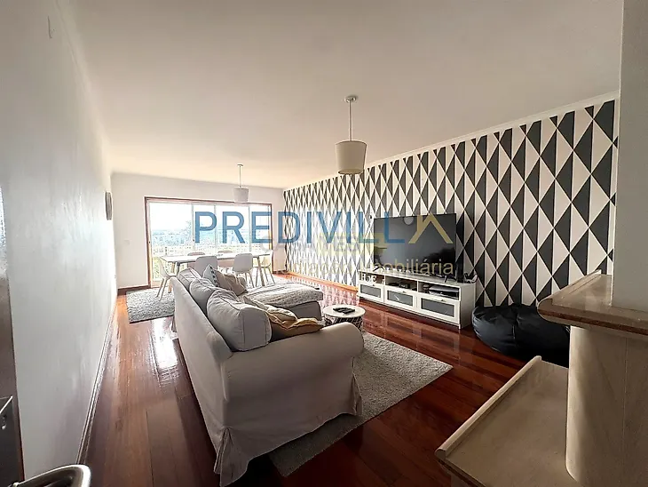 main-listing-picture-0