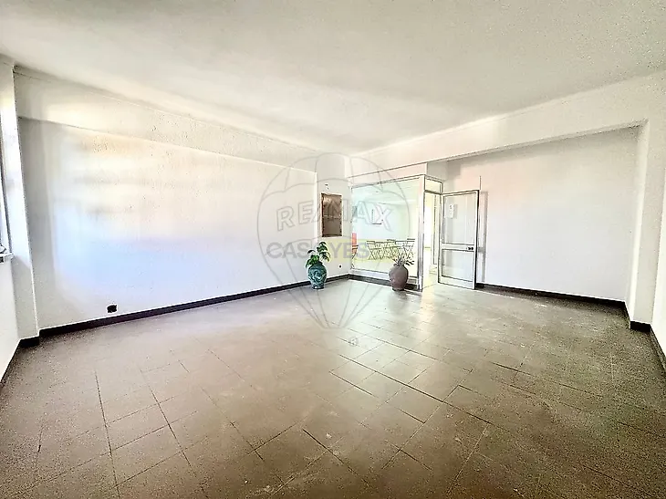 main-listing-picture-0