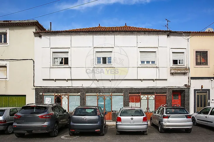 main-listing-picture-0