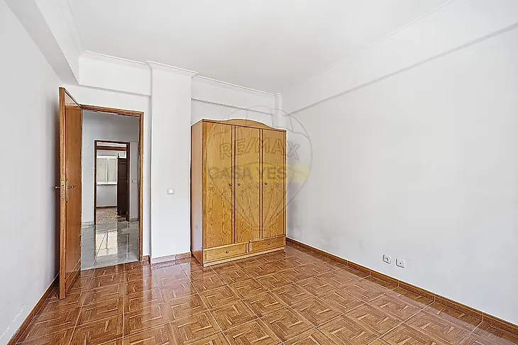 main-listing-picture-0