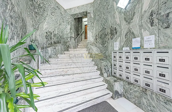 main-listing-picture-0
