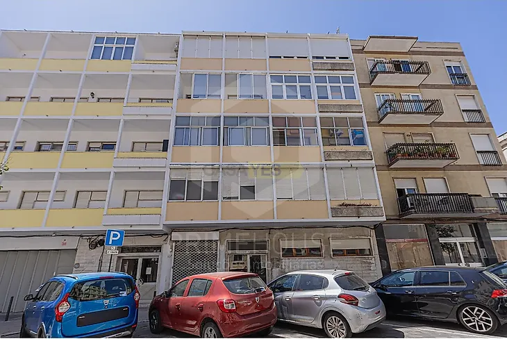 main-listing-picture-0