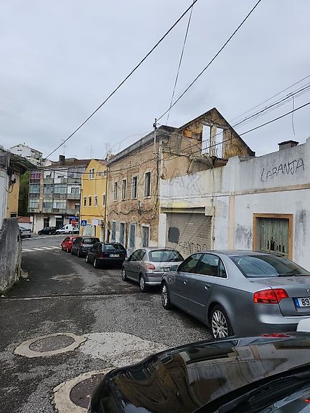 main-listing-picture-0