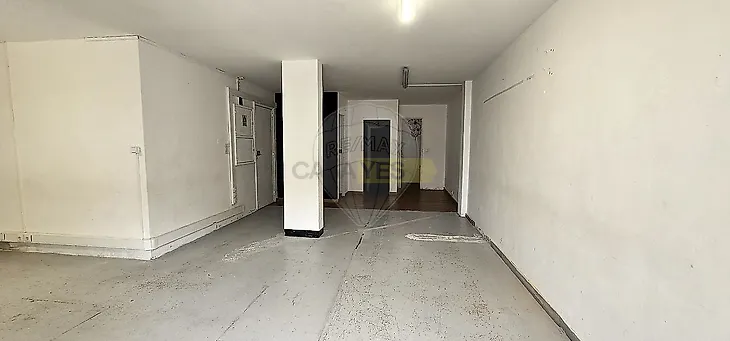 main-listing-picture-0