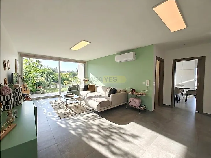 main-listing-picture-0
