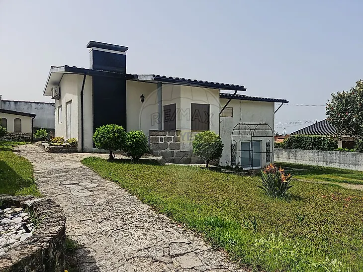 main-listing-picture-0