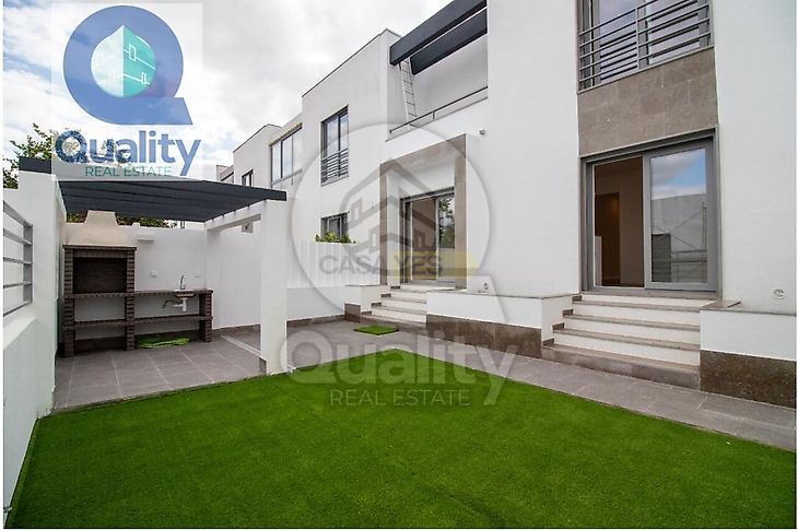 main-listing-picture-0