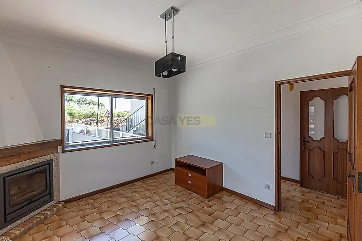 main-listing-picture-0