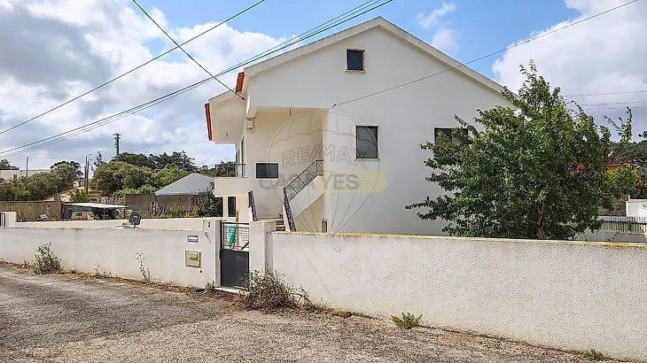 main-listing-picture-0