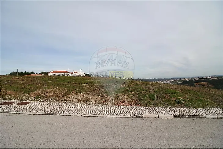 main-listing-picture-0