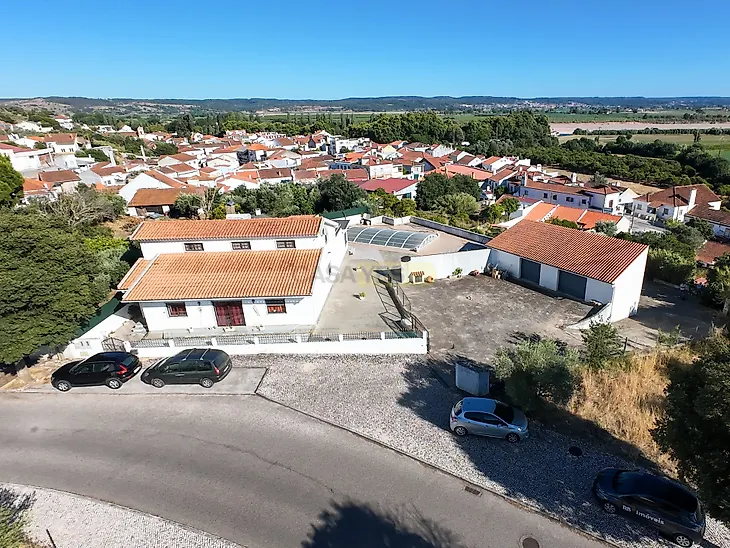 main-listing-picture-0