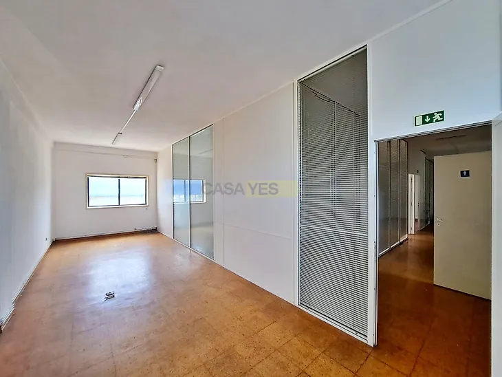 main-listing-picture-0