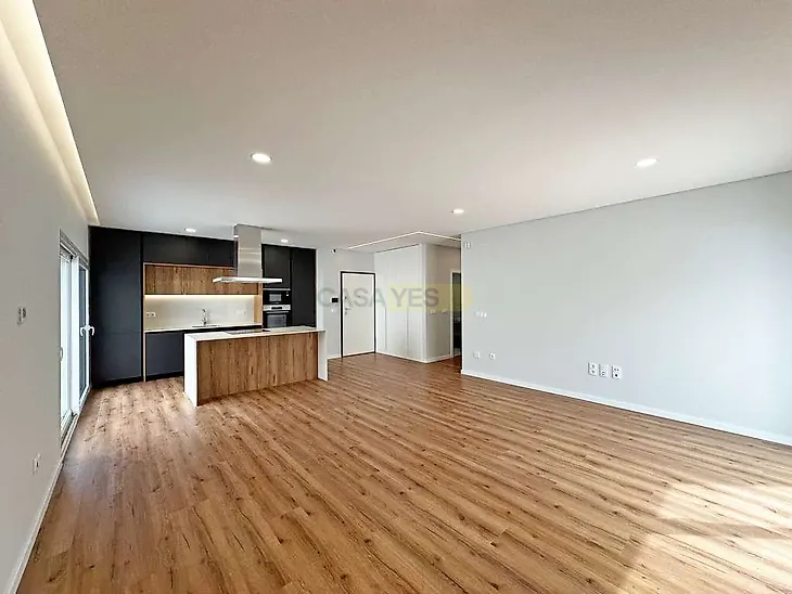main-listing-picture-0