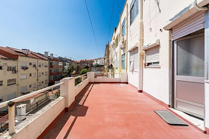 main-listing-picture-0