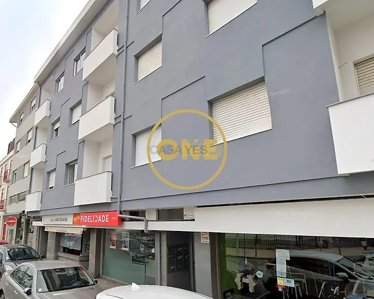 main-listing-picture-0