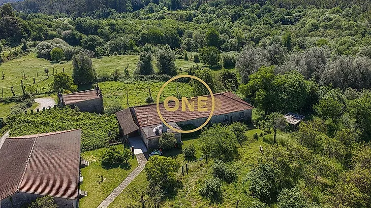 main-listing-picture-0