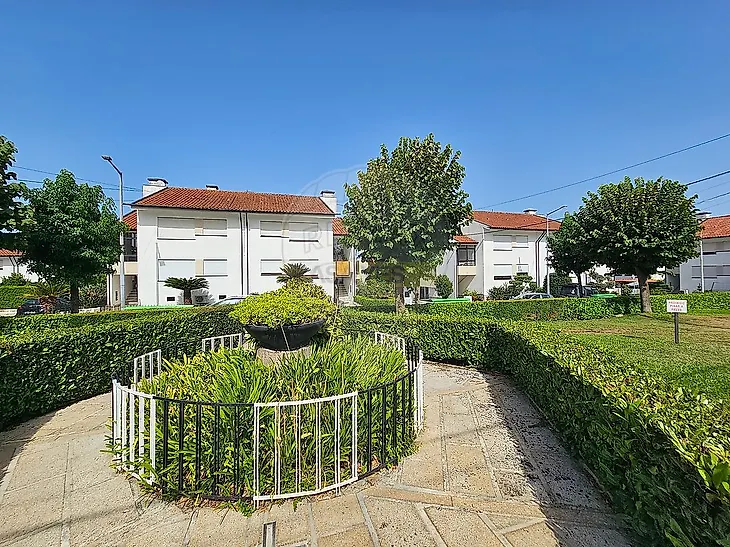 main-listing-picture-0