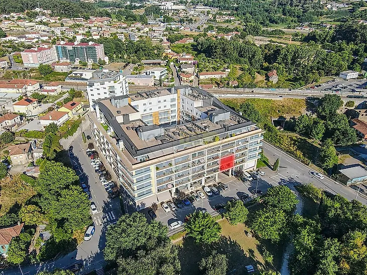 main-listing-picture-0