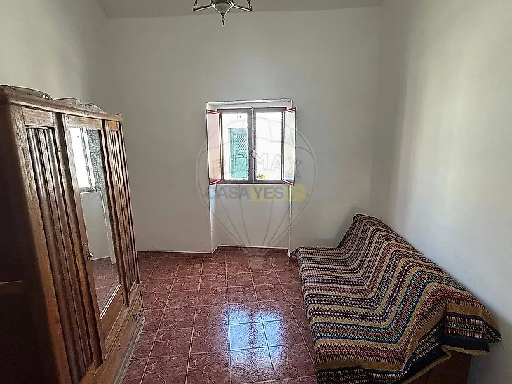 main-listing-picture-0