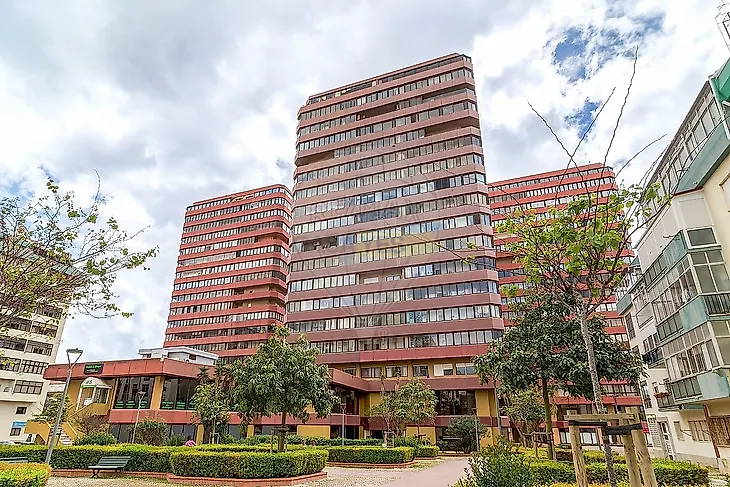 main-listing-picture-0