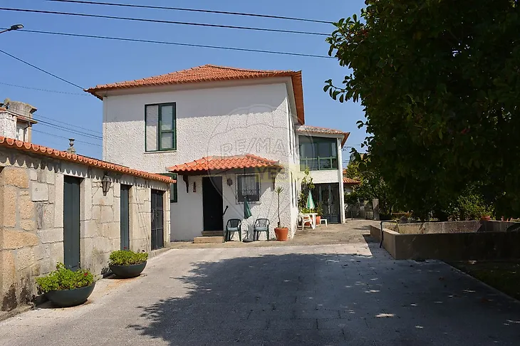 main-listing-picture-0
