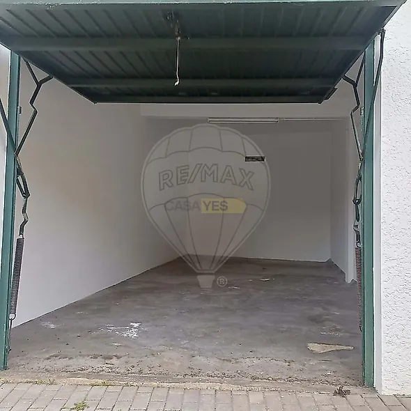 main-listing-picture-0