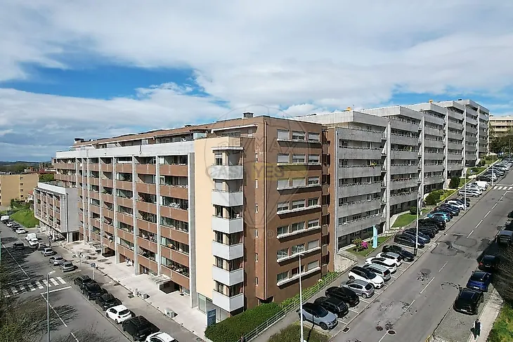 main-listing-picture-0