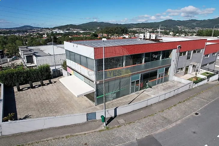 main-listing-picture-0